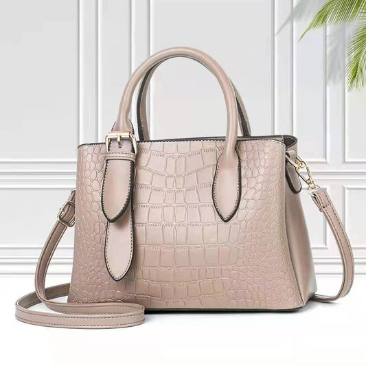 New Large Capacity Portable And Fashion  bag